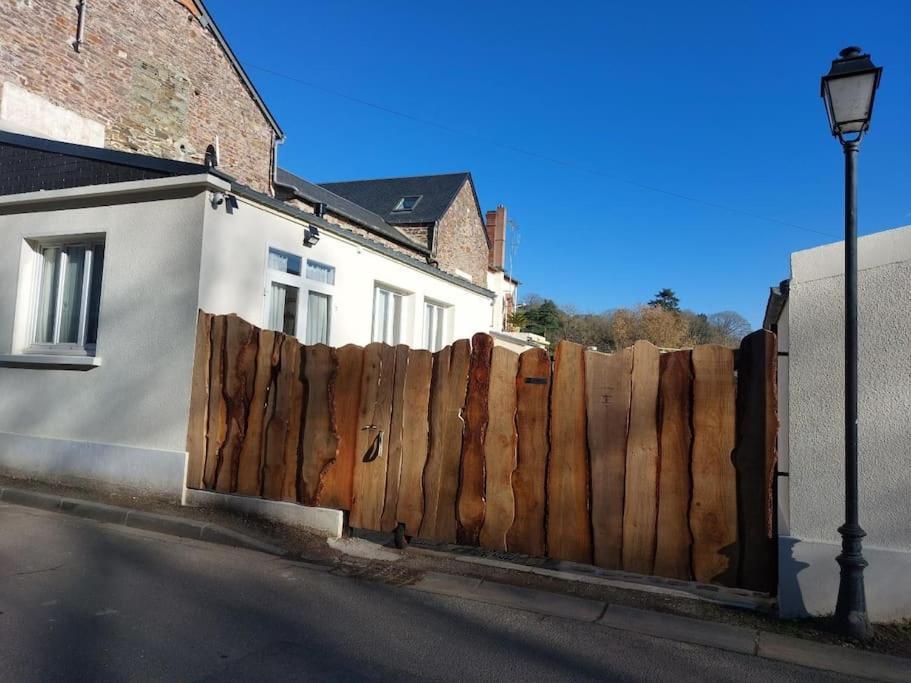 L'Aigrette Moderne, Ensoleille Et Bien Place Thury-Harcourt-le-Hom Exterior foto